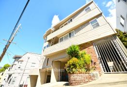 604 Brooklyn Ave, Oakland  Studio For Rent